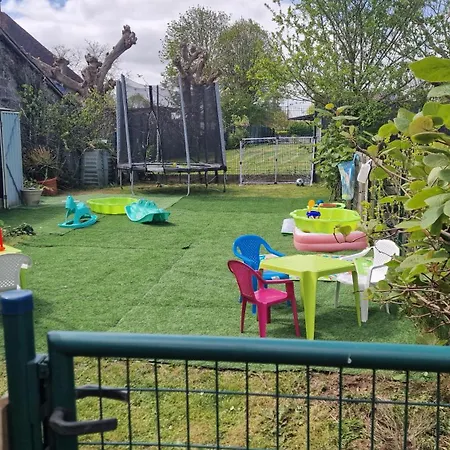 Boubou 10 Βίλα Troarn